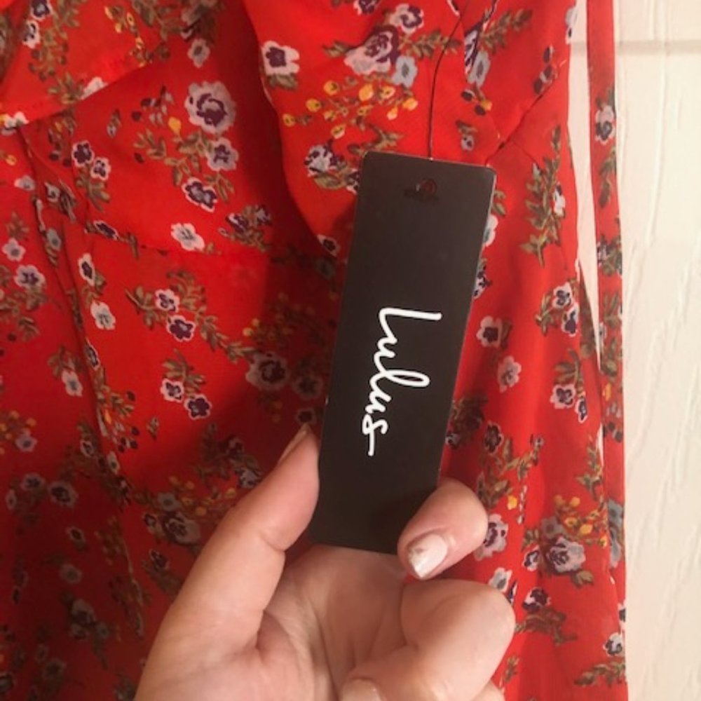 SOLD OUT LULUS NWT Red Floral Print Dress - Picture 5 of 7